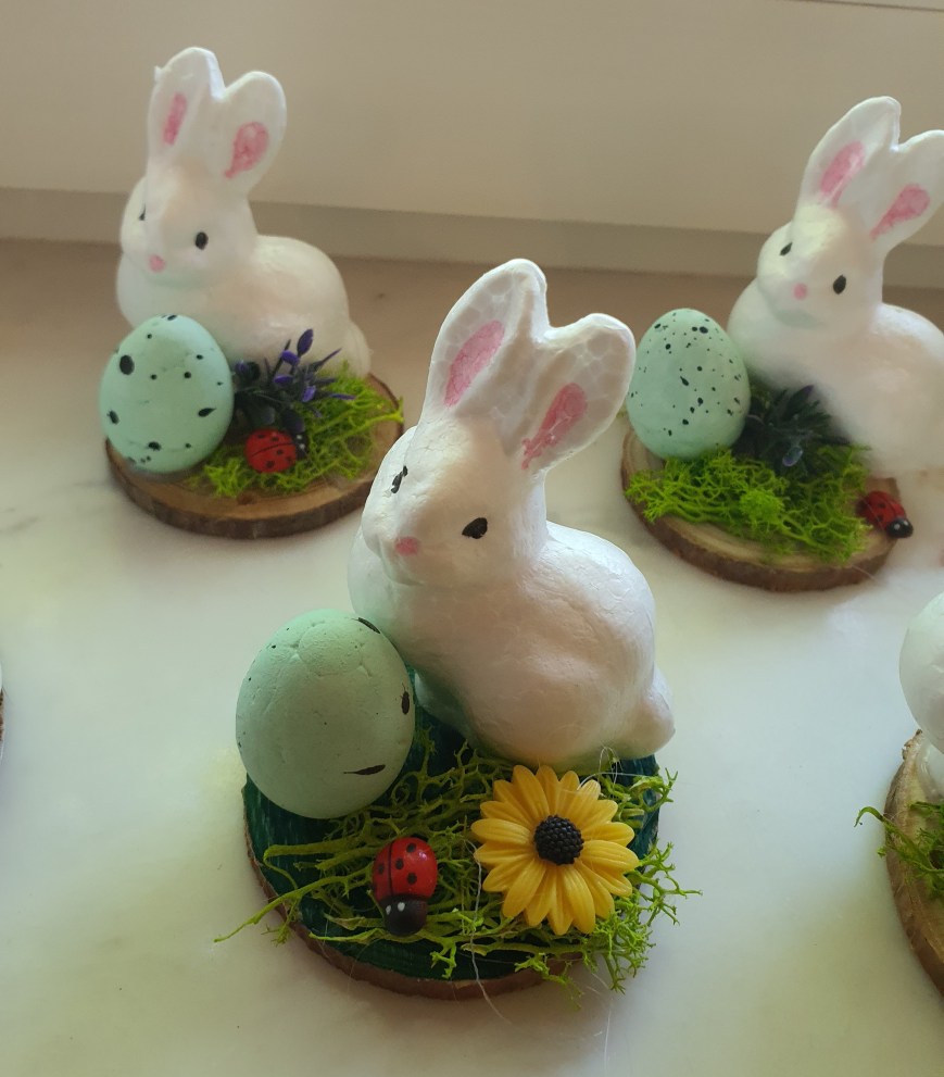 Poiana cu iepurași 🐇